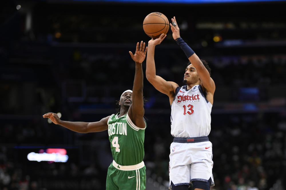 通过聘请波 通过聘请波