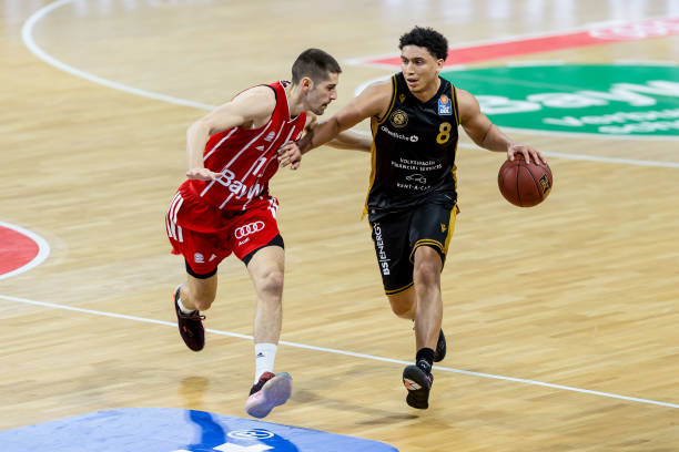 他们坚信每 他们坚信每